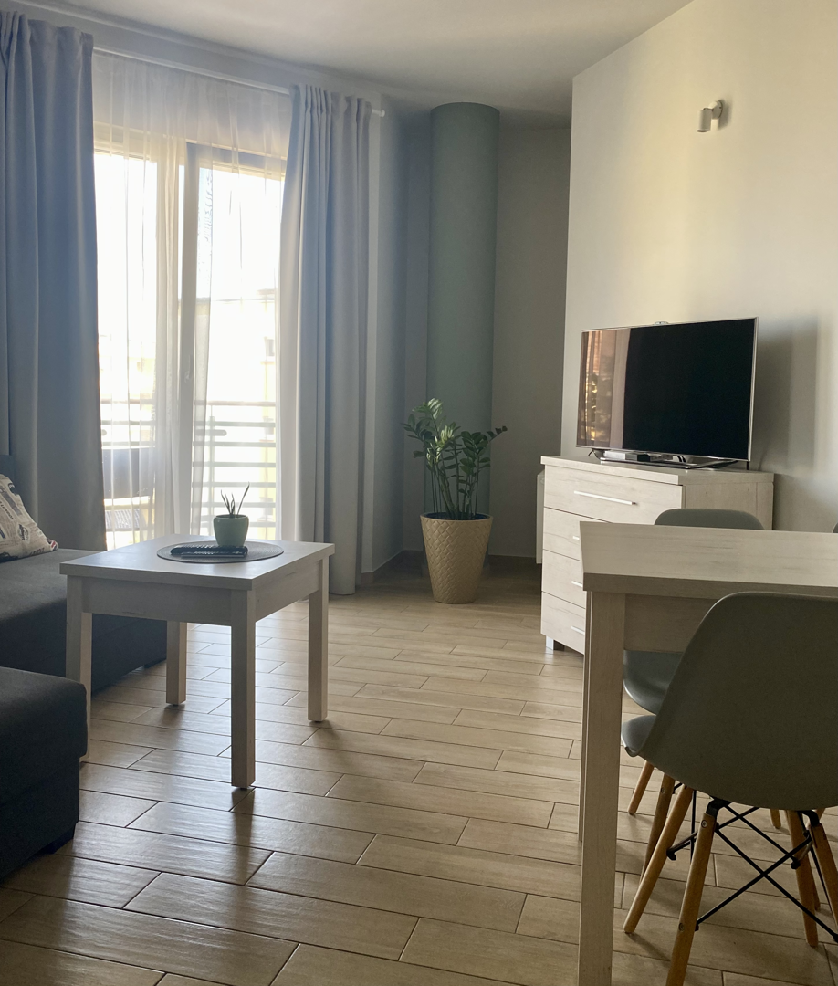 Apartament 10